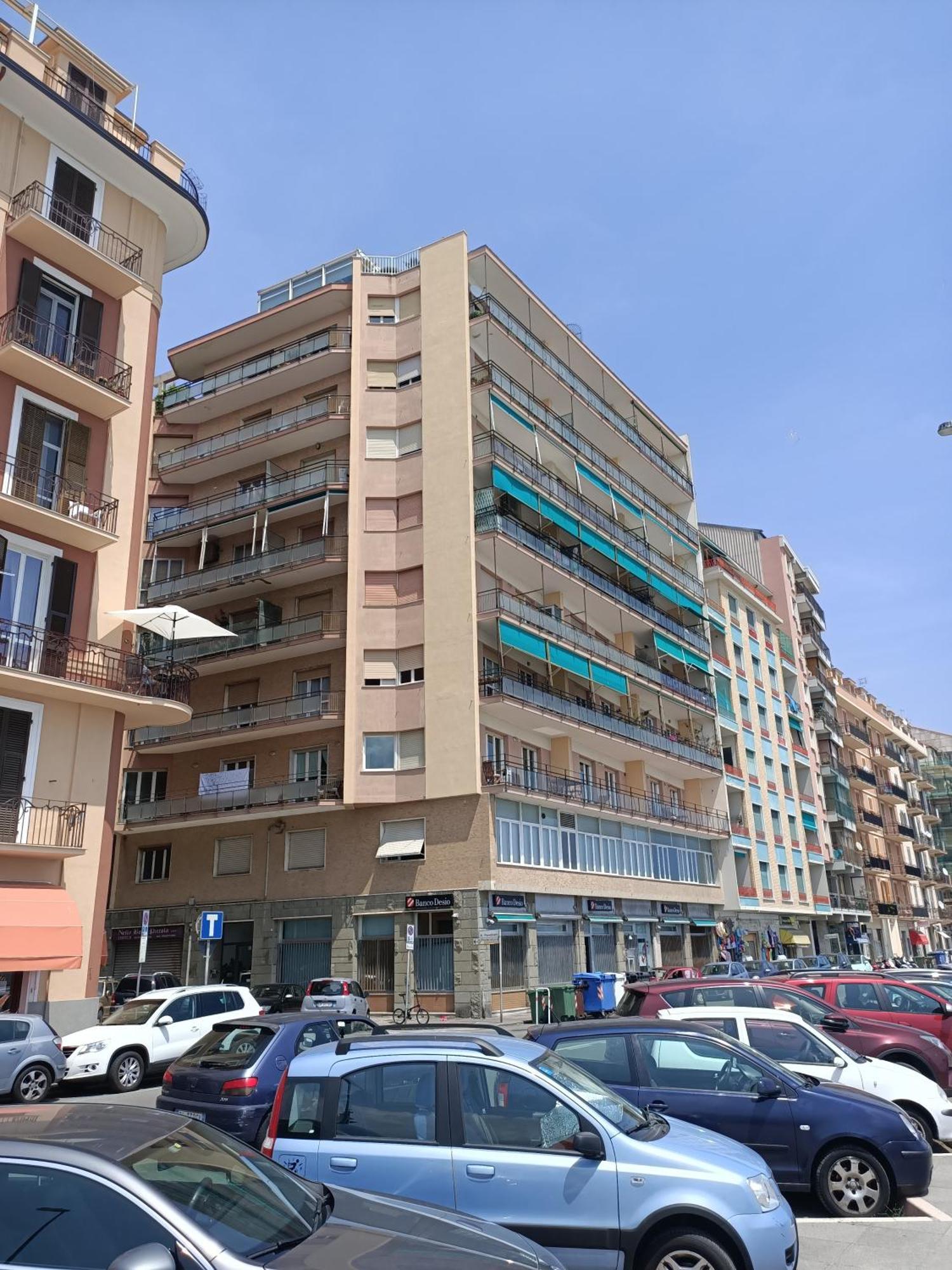 Апартаменты Casa Di Noemi - Seafront With Parking Савона Экстерьер фото